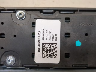 Панель управления магнитолой, ориг. номер LJ6T18K811CA, Ford Kuga 2019-2024