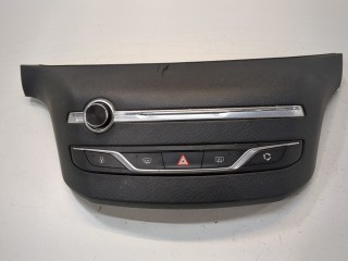 Панель управления магнитолой, ориг. номер 96777660ZD, Peugeot 308 2011-2015