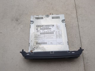 Проигрыватель, чейнджер CD/DVD, ориг. номер P05064063AE, Chrysler Town-Country 2007-2010