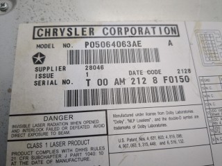 Проигрыватель, чейнджер CD/DVD, ориг. номер P05064063AE, Chrysler Town-Country 2007-2010