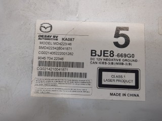 Проигрыватель, навигация, ориг. номер BJE8669G0, Mazda 3 2013-2016