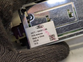Усилитель антенны, ориг. номер HS7T19K351AA, Ford Fusion USA 2016-2020