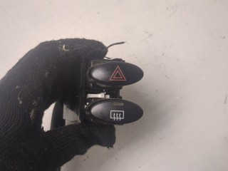 Кнопка аварийки, ориг. номер 84332AE010, Toyota Sienna 2000-2003
