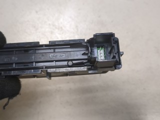 Кнопка аварийки, ориг. номер 95016183, Opel Mokka 2012-2016