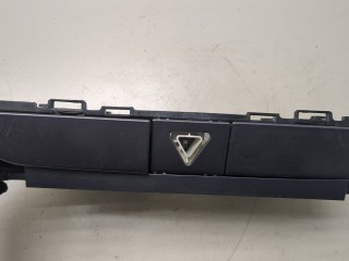 Кнопка аварийки Volkswagen Passat 2005-2010