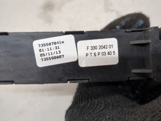Кнопка аварийки, ориг. номер 7355878410, Fiat 500L 2012-2017