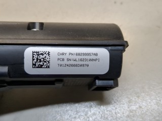 Кнопка старта (запуска двигателя), ориг. номер 68299957AB, Chrysler Pacifica 2016-2020