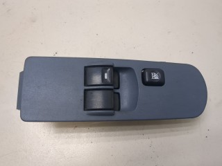 Кнопка стеклоподъемника (блок кнопок) левая передняя Mitsubishi Colt 2002-2012