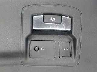 Кнопка стояночного тормоза (ручника), ориг. номер LR106926, Land Rover Range Rover Velar 2017-2023