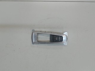 Кнопка стояночного тормоза (ручника) BMW X5 2013-2018