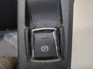 Кнопка стояночного тормоза (ручника), ориг. номер 251754BA0A, Nissan Qashqai