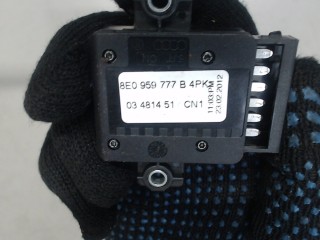 Кнопка регулировки сидений левая, ориг. номер 8E0959777B, Volkswagen Passat CC 2012-2017