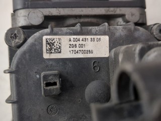 Кран тормозной главный (ножной), ориг. номер A0044311406, Mercedes Actros MP4 2011-2026