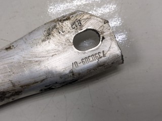 Распорка стоек, ориг. номер 7390309, Volkswagen Passat 2011-2015