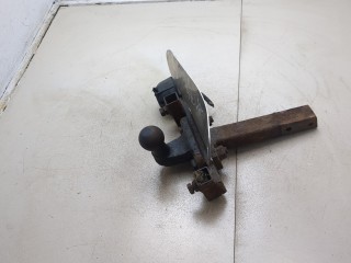 Крюк прицепного устройства Ford C-Max 2003-2007