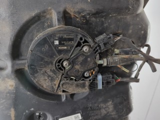 Бак Adblue, ориг. номер A1664704401, A0994710475, A1664704000, Mercedes GLE 2015-2018