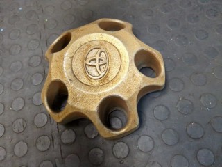 Колпачок литого диска, ориг. номер 426030C051, Toyota Tundra 2006-2009