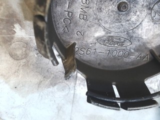 Колпачок литого диска, ориг. номер 2S611000AA, Ford Fiesta 1999-2002
