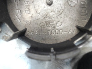 Колпачок литого диска, ориг. номер 2S611000AA, Ford Fiesta 2001-2007