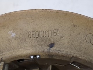 Колпачок литого диска, ориг. номер 8E0601165, Audi A4 2000-2006