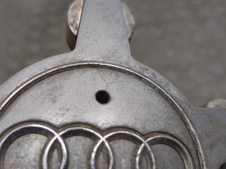 Колпачок литого диска, ориг. номер 4F0601165, Audi A6 2001-2005