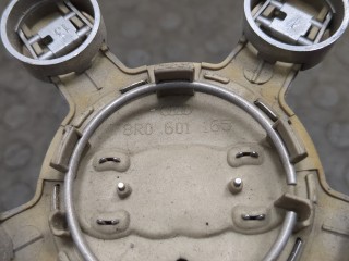Колпачок литого диска, ориг. номер 8R0601165, Audi A3 2012-2016
