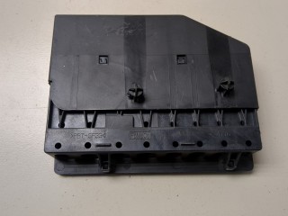 Корпус блока предохранителей, ориг. номер DU5Z14526AA, Ford Fusion USA 2016-2020