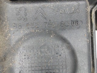 Маслоотделитель (сапун), ориг. номер 965327528006, Land Rover Freelander 2 2006-2010