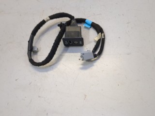 Разъем AUX/USB, ориг. номер 68232705, Dodge Journey 2011-2020