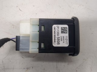 Разъем AUX/USB, ориг. номер 13595898, Chevrolet Cruze 2015-2023