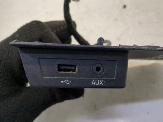 Разъем AUX/USB, ориг. номер 5JC857367A, Skoda Rapid 2012-2017