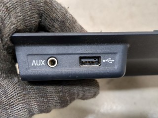 Разъем AUX/USB, ориг. номер 5E2857367B, Skoda Octavia 2013-2017