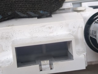 Разъем AUX/USB, ориг. номер 28339197, Land Rover Range Rover 4 2012-2017