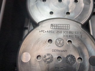 Разъем AUX/USB, ориг. номер 5M0035724, Volkswagen Passat 2005-2010