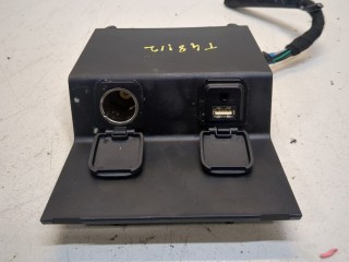 Разъем AUX/USB, ориг. номер GHP9644A1, Mazda 6 2009-2014