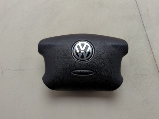 Подушка безопасности водителя Volkswagen Passat 5 1996-2001