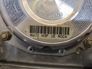 Подушка безопасности водителя, ориг. номер WJ1H3F1EA0G, Mercedes C W202 1993-1997