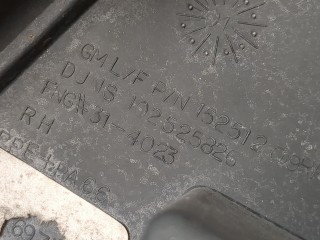Пластик кузовной правый передний, ориг. номер 15251209, Hummer H3 2005-2010