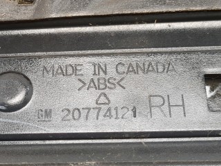 Пластик кузовной правый, ориг. номер 20774121, Chevrolet Volt 2010-2015