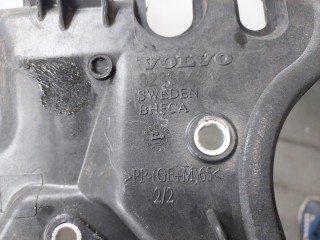 Пластик (обшивка) моторного отсека, ориг. номер 32338461, Volvo V60 2018-2026