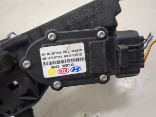 Педаль газа, ориг. номер ICL320A2S900, KIA Sportage 2010-2014