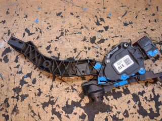 Педаль газа, ориг. номер 327003X100, Hyundai Elantra 2006-2011