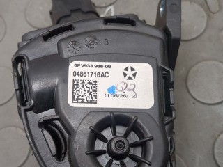 Педаль газа, ориг. номер 04861716AC, Chrysler 300C 2011-2015