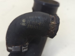 Патрубок интеркулера, ориг. номер 078145686K, Audi A6 1997-2001