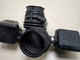 Патрубок корпуса воздушного фильтра, ориг. номер 13881-78K00, 1376178K20, 1376178K10, Suzuki Grand Vitara 2008-2012