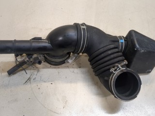 Патрубок корпуса воздушного фильтра, ориг. номер 178850D010, Toyota Avensis 2000-2003