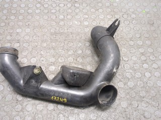 Патрубок корпуса воздушного фильтра Mazda MPV 1999-2003
