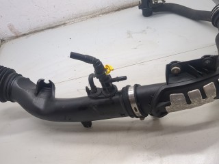 Патрубок корпуса воздушного фильтра, ориг. номер HG939R504FA, F2G39R504BD, Lincoln MKZ 2016-2020