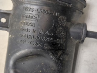 Патрубок корпуса воздушного фильтра, ориг. номер DS739R504EB, Lincoln MKZ 2012-2016