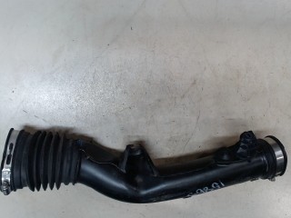 Патрубок корпуса воздушного фильтра, ориг. номер HG939R504FA, Ford Fusion USA 2016-2020